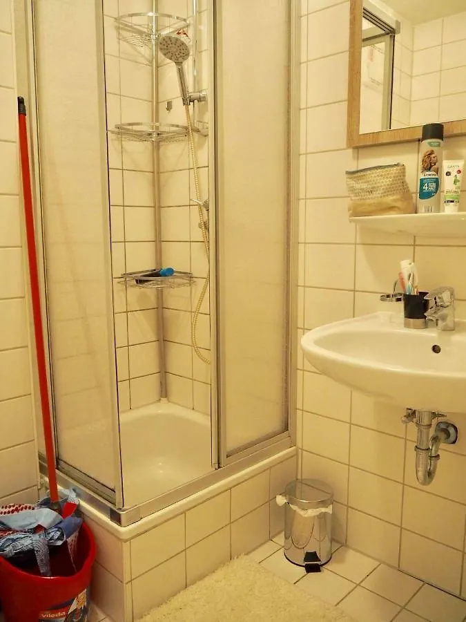 Walter-Meckauer-Strasse Apartamento Nuremberga